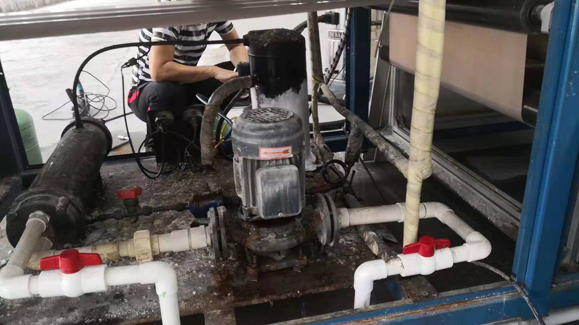 虎門超低溫制冷設(shè)備維修現(xiàn)場(chǎng)